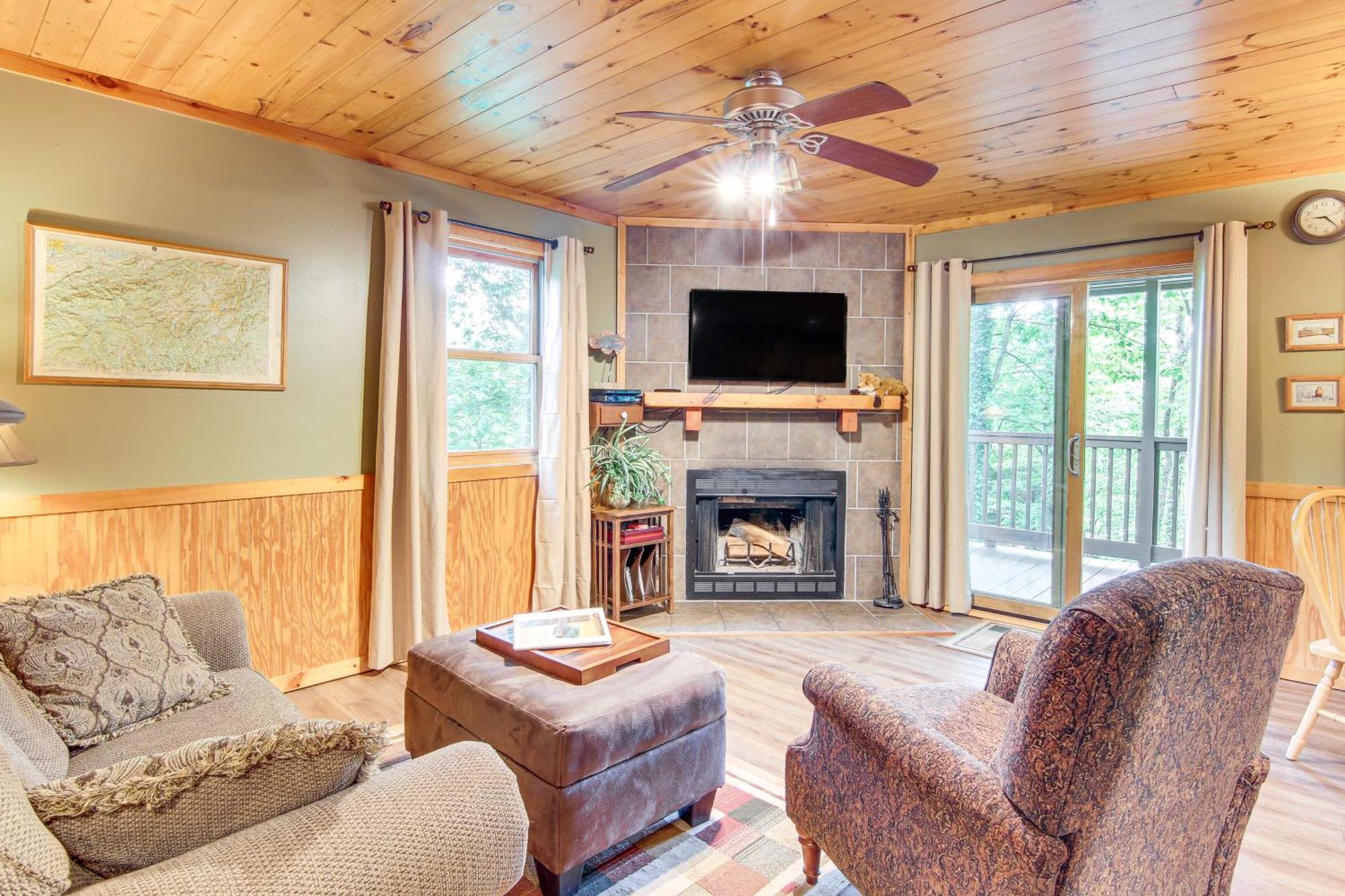 Charming Fox Den Cabin In Whittier With Hot Tub! Exterior foto